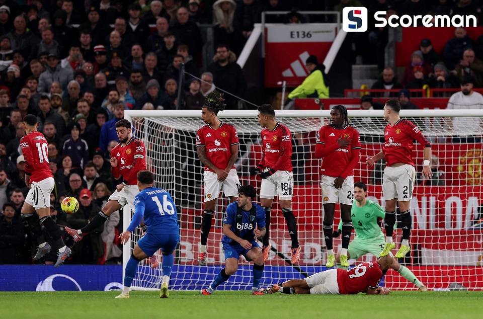 '1-0→2-1→2-3→4-3→4-4' 자동문 수비 맨유, 역대급 난타전 끝에 본머스와 무승부… 리그 6위